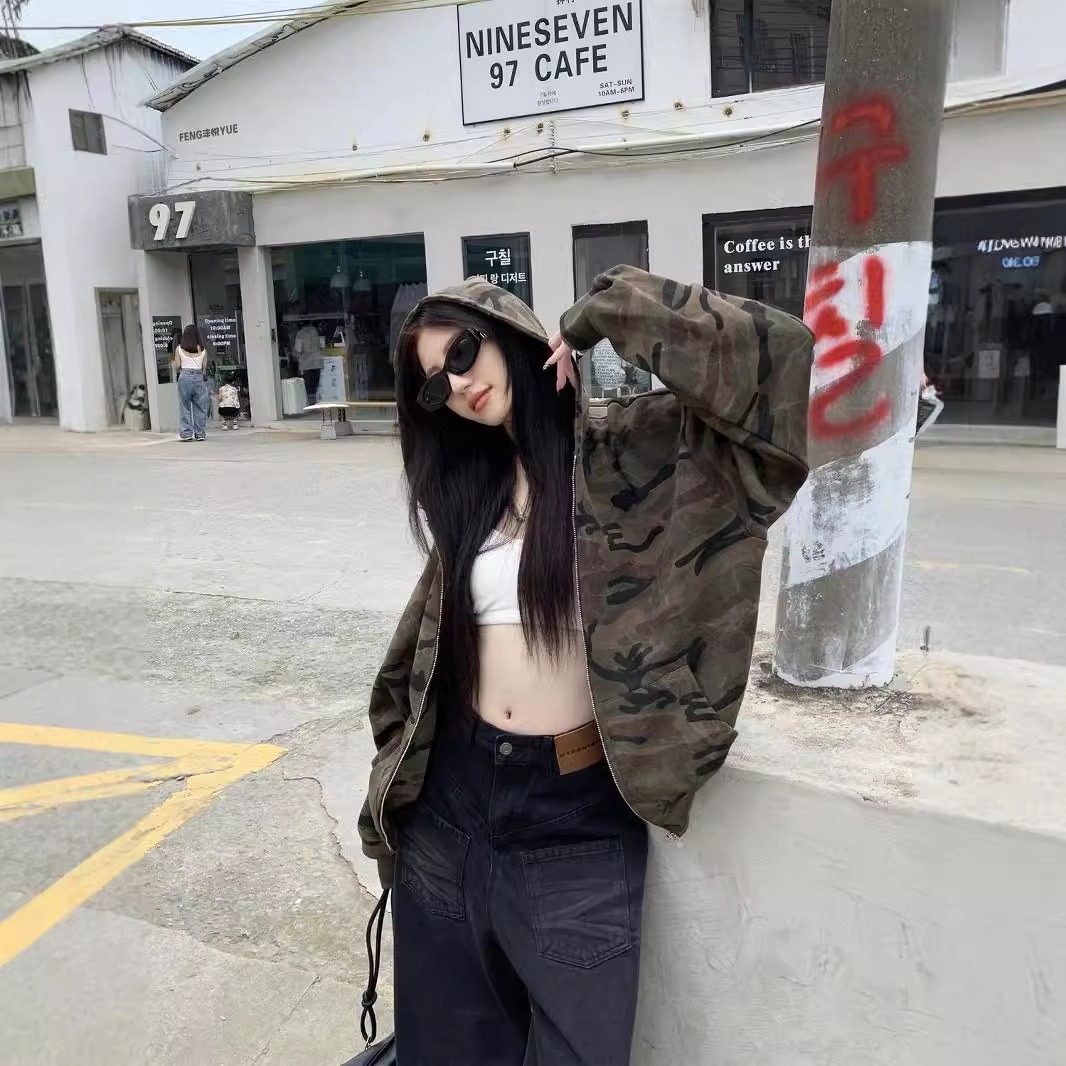 レディース アメリカン ヴィンテージ カモフラージュ柄 フー - Vintage Zip Hoodie のレビューと価格